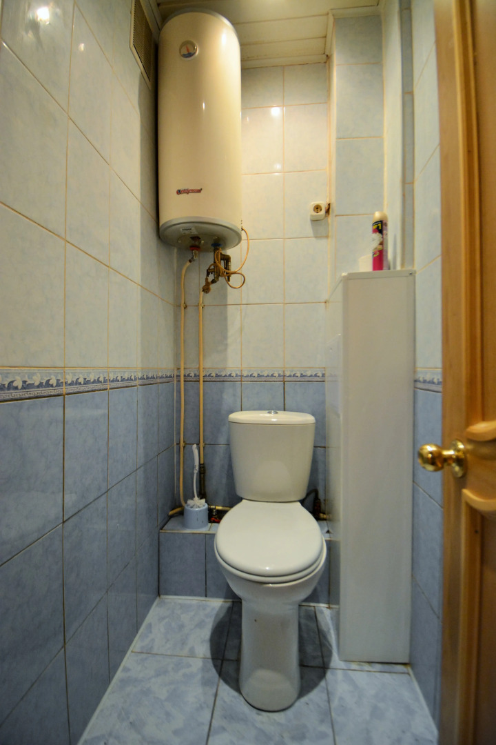 Квартира с тремя раздельными спальнями лифтом и балконом