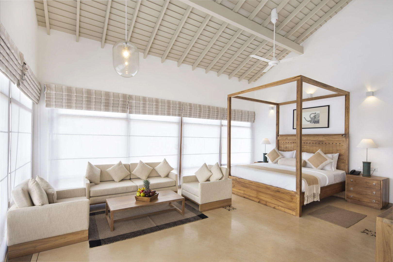 Отель Lucky Elephant