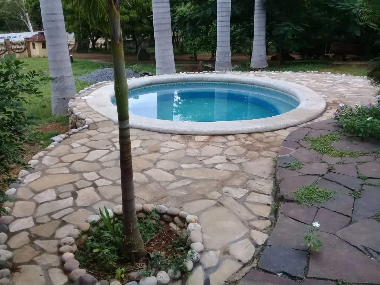 Отель Jardines del Paraiso