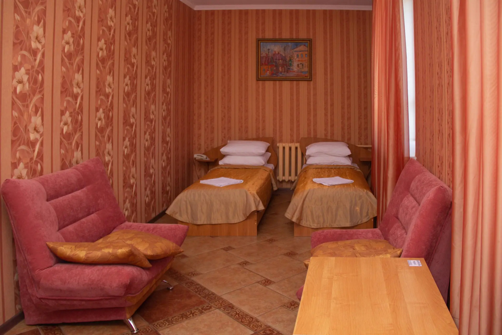 Гостиница Яръ