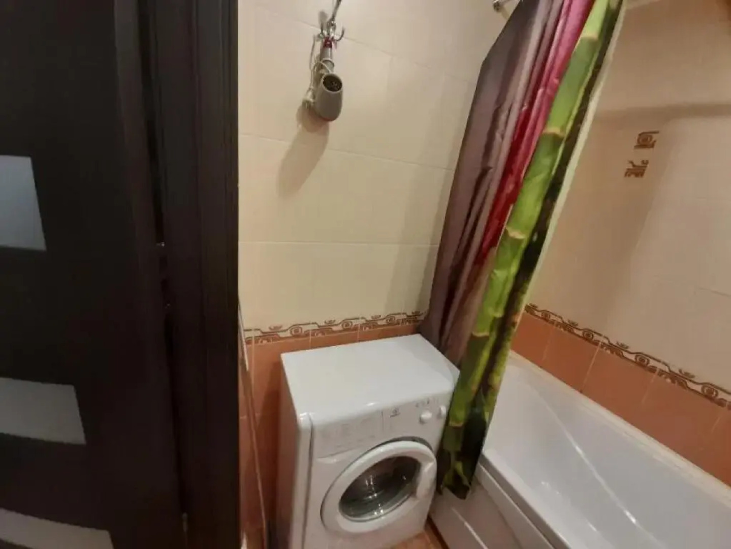 Апартаменты с 1 комнатой рядом с Городской больницей, вид на город (КВАРТИРА51)