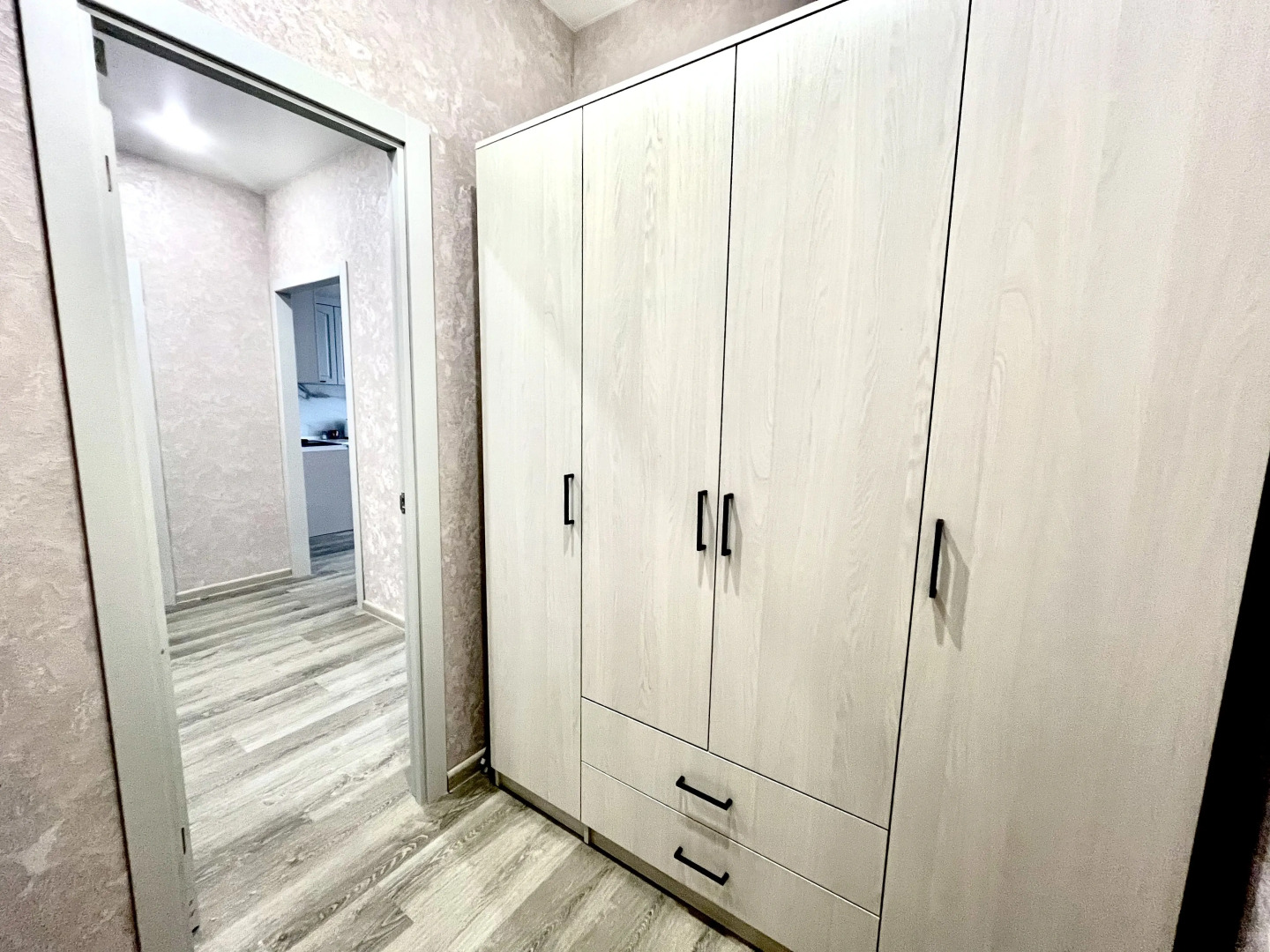 Квартира Неотель возле ВВА