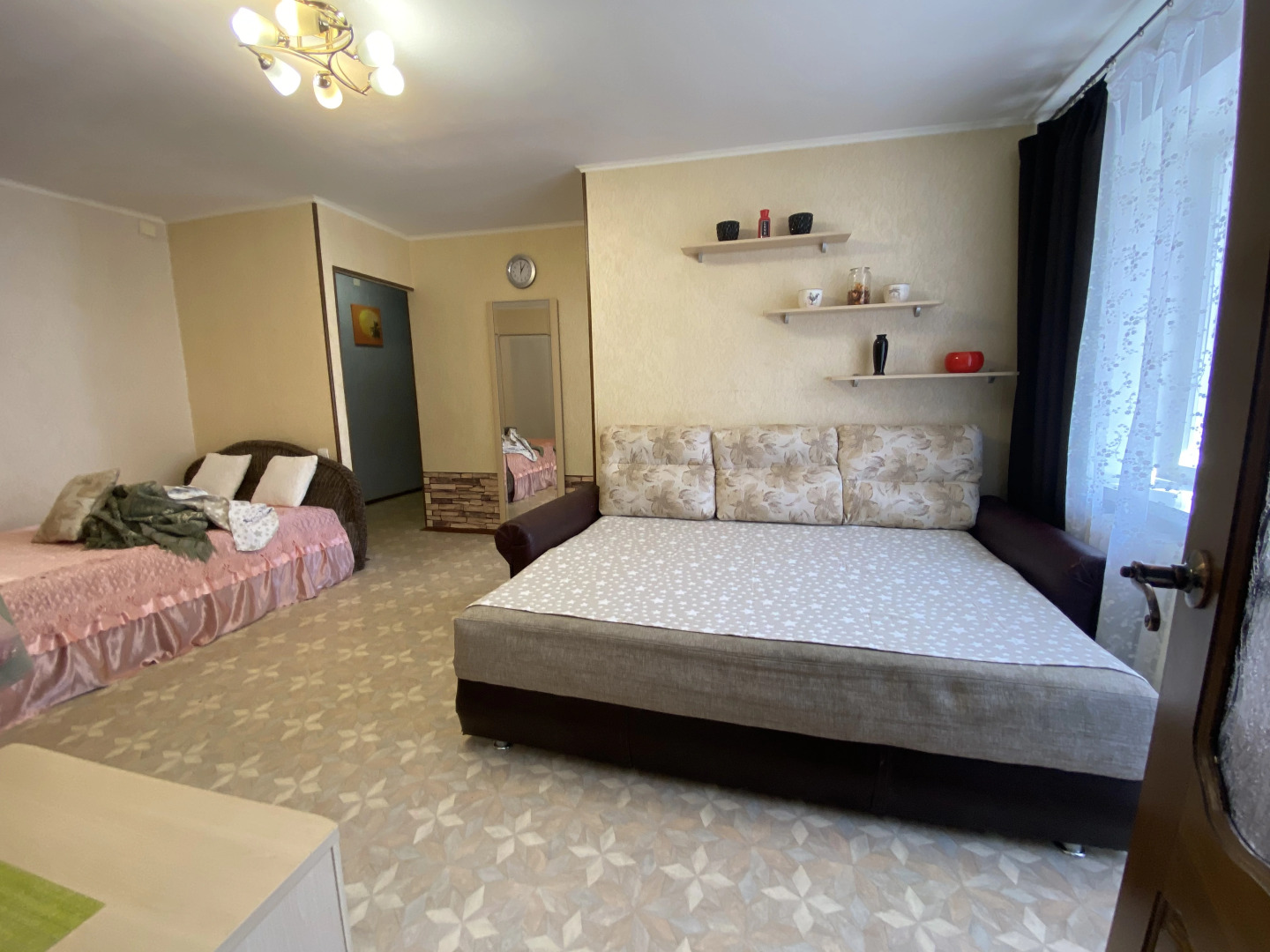 Апартаменты на Свободы 1А