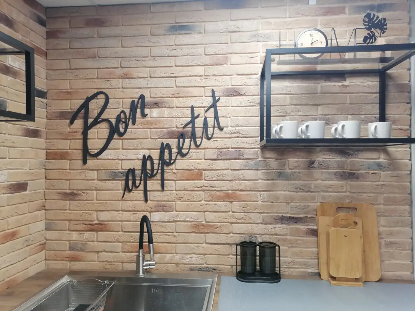 Мебелированные комнаты У друзей как дома