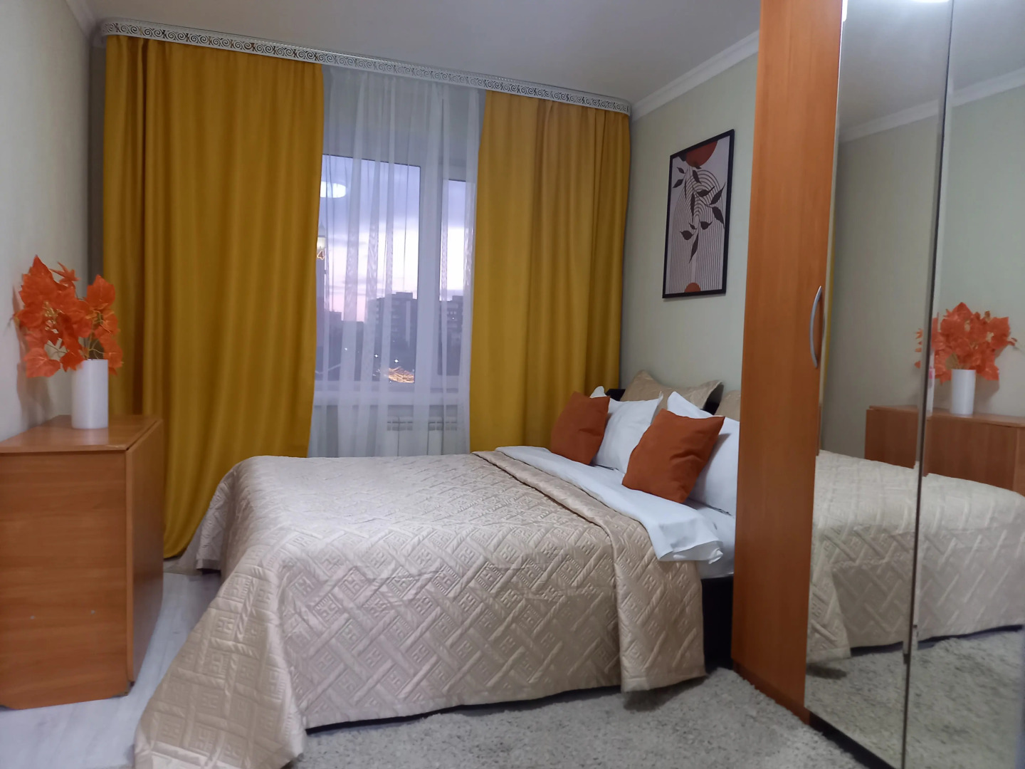 Квартира Яркая звезда на Космосе