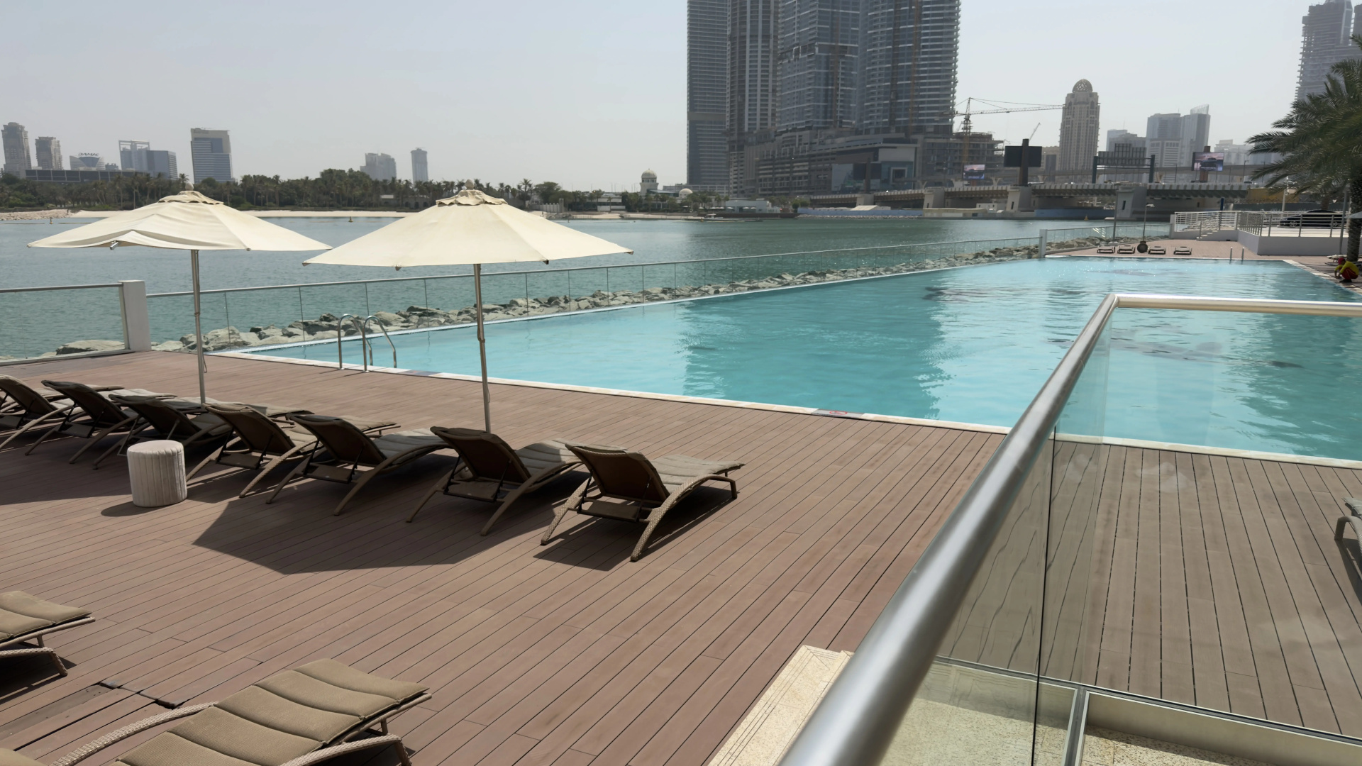 Апартаменты Highend Ultra Luxury Azure Residences