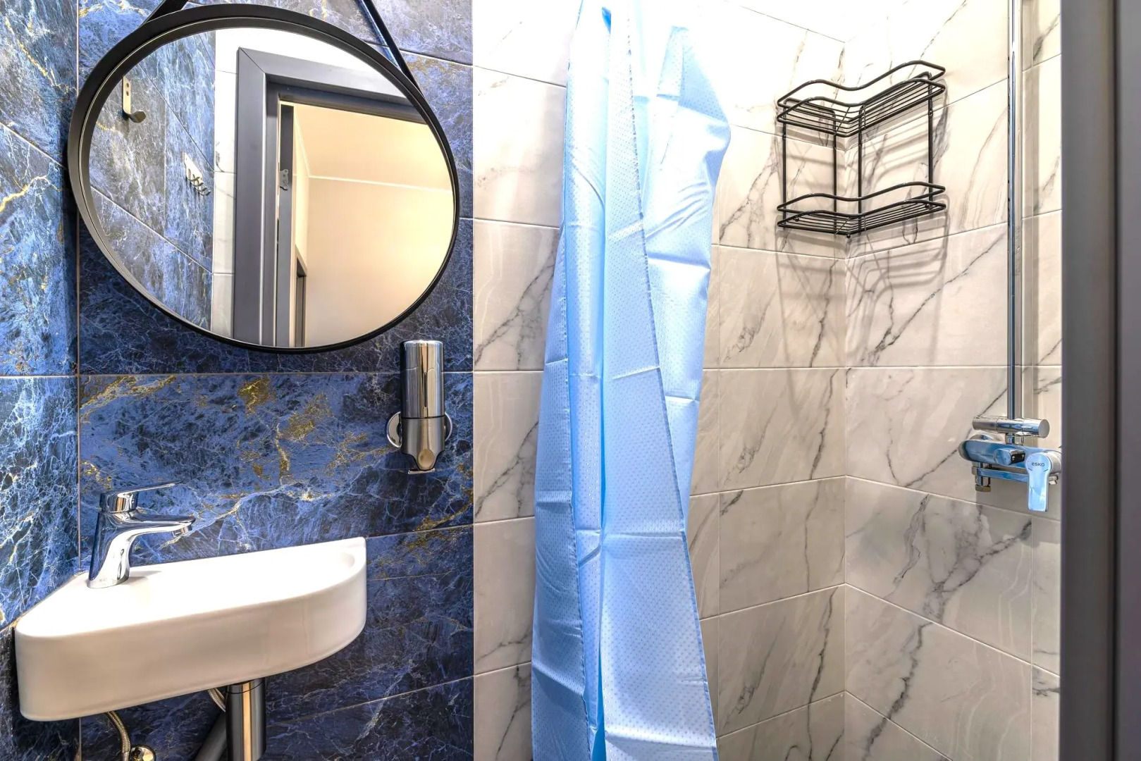 Частный дом Коттеджа с баней и бассейном