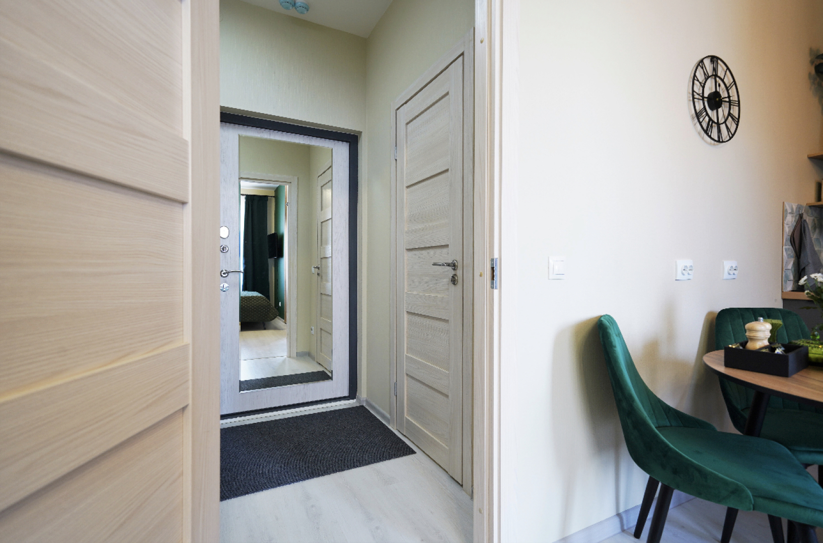 Квартира Современная Студия у аэропорта