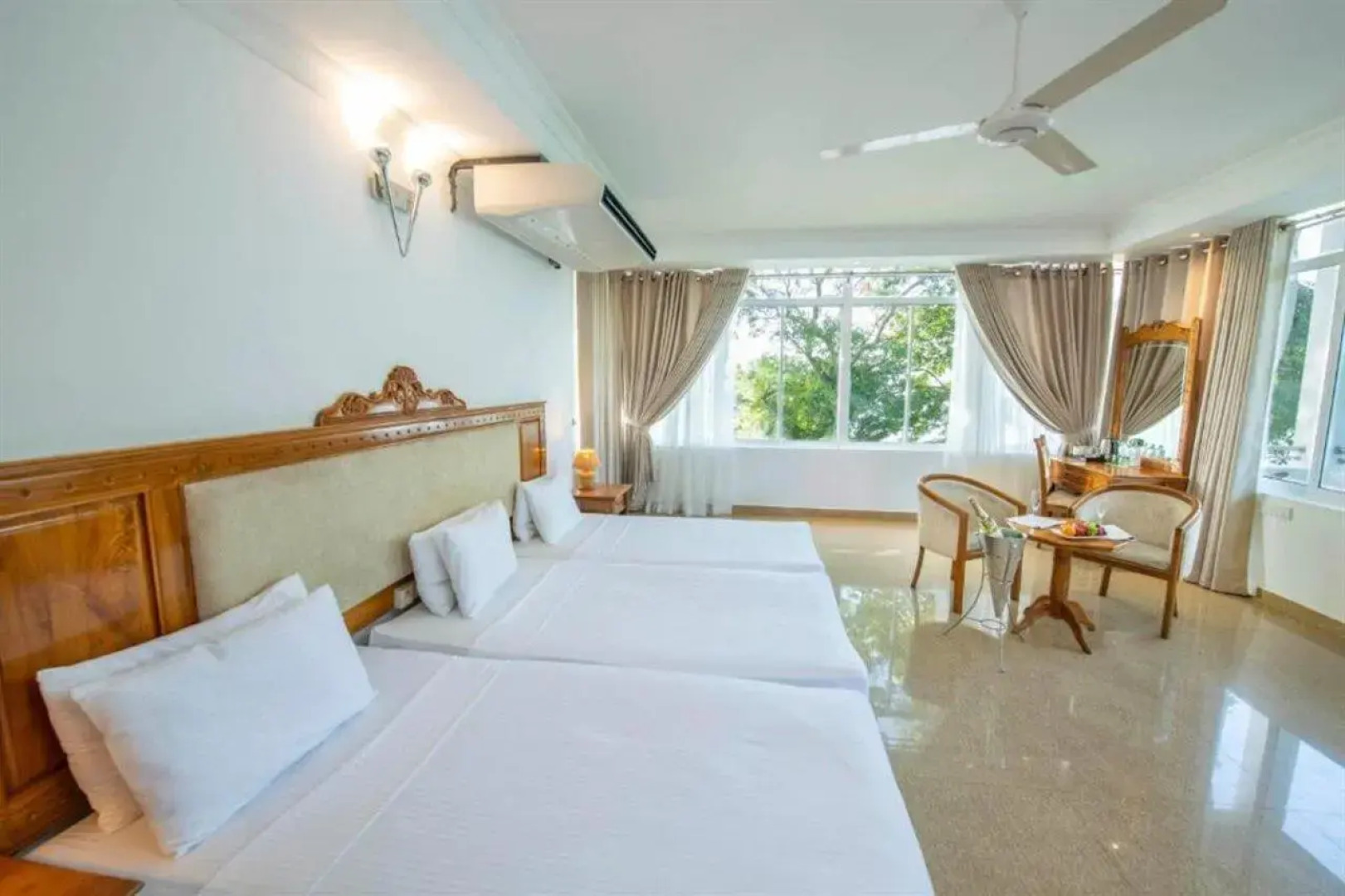 Отель Hotel Sudu Araliya