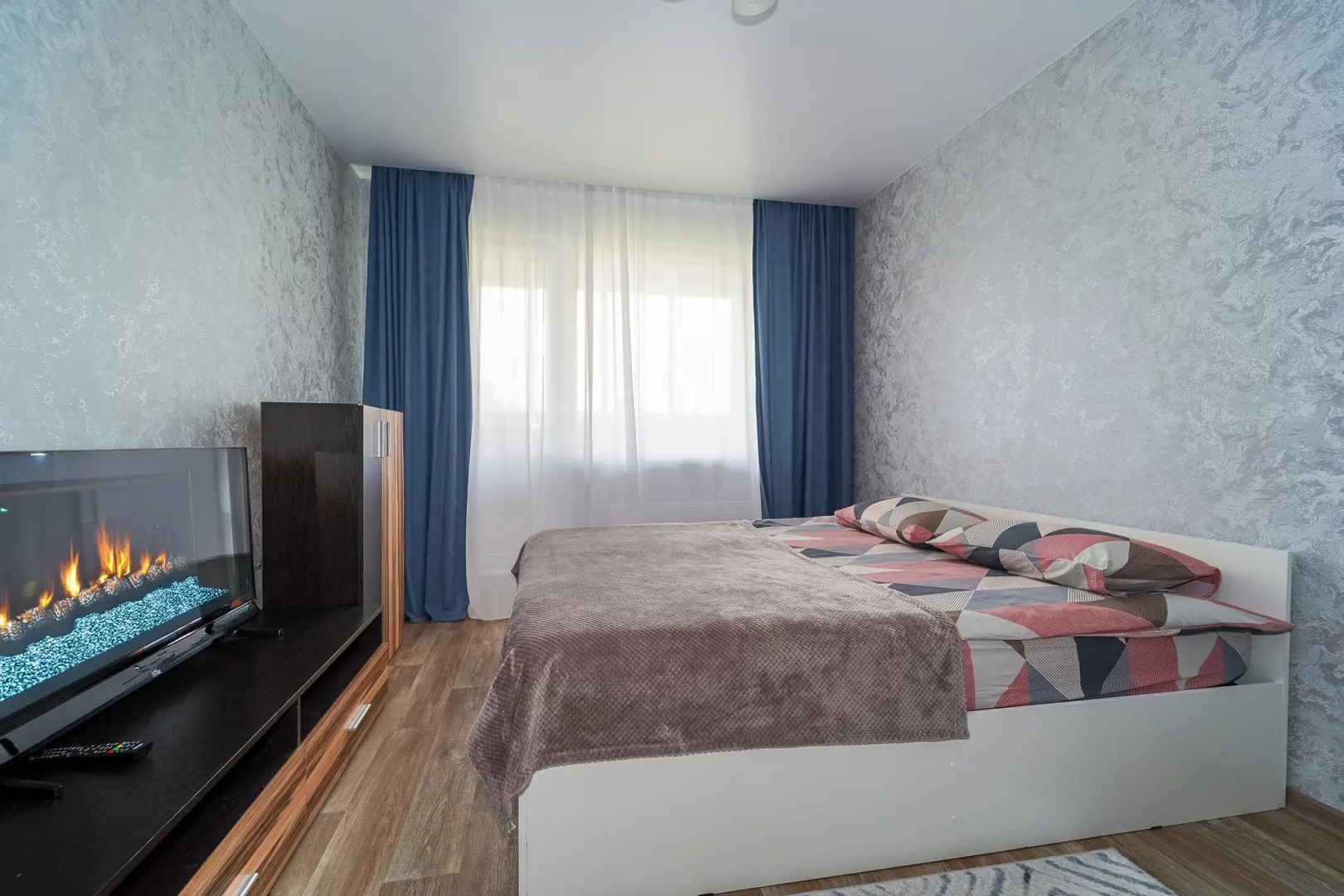 Апартаменты Современная квартира пешком ЖД