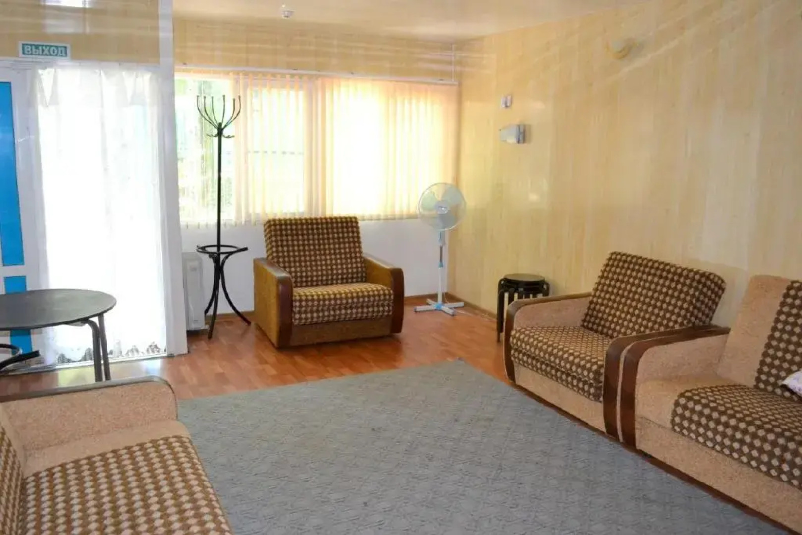 Мини-Отель ССК Профсоюзов