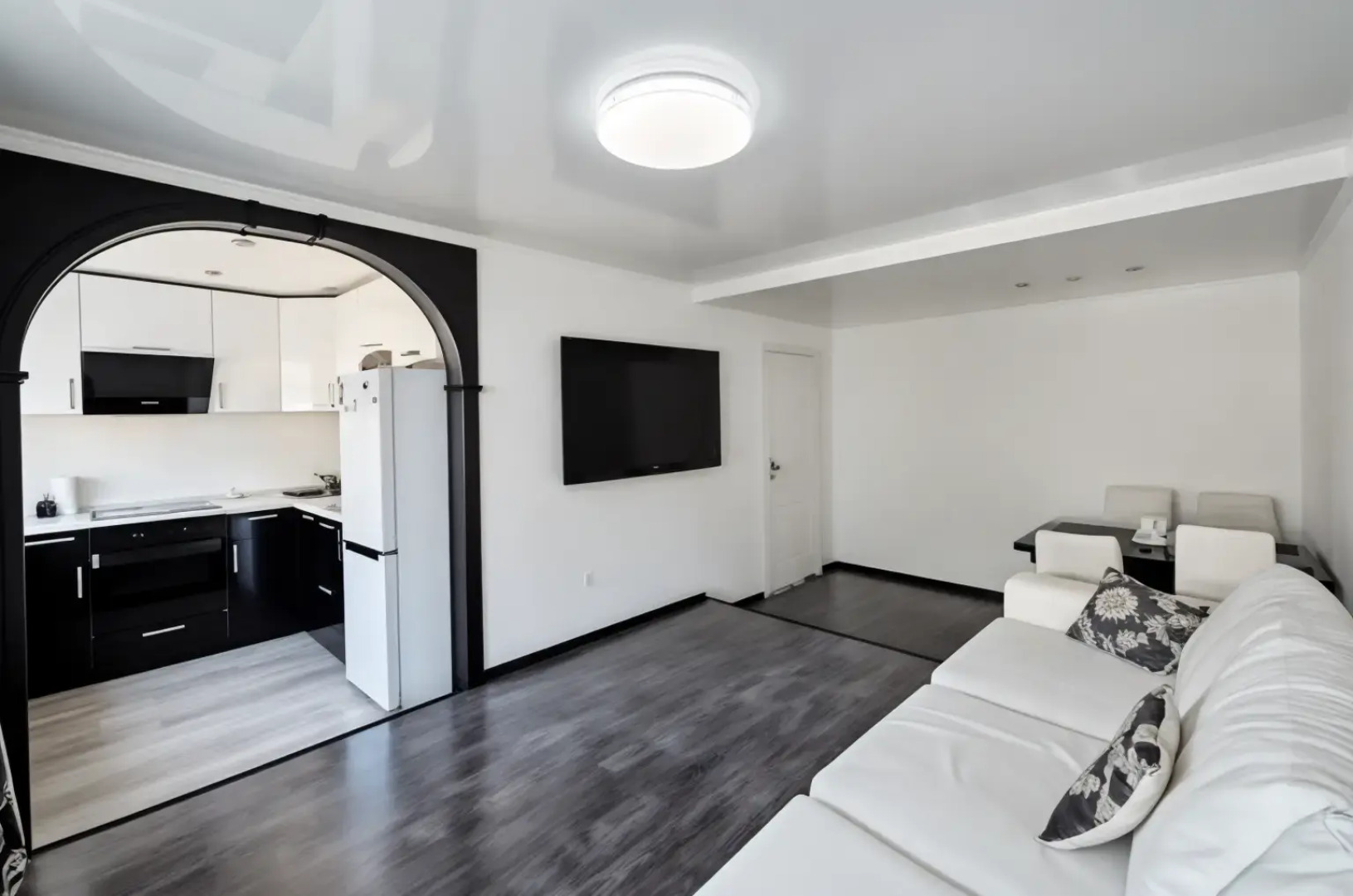 Апартаменты Kaminn apartments на Карбышева 2