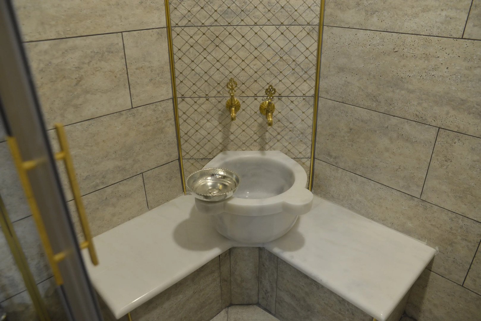 Отель New Garden