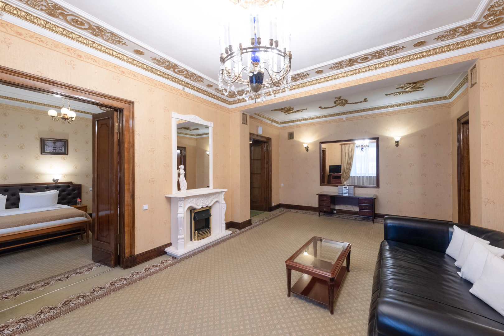 Легендарный отель Советский