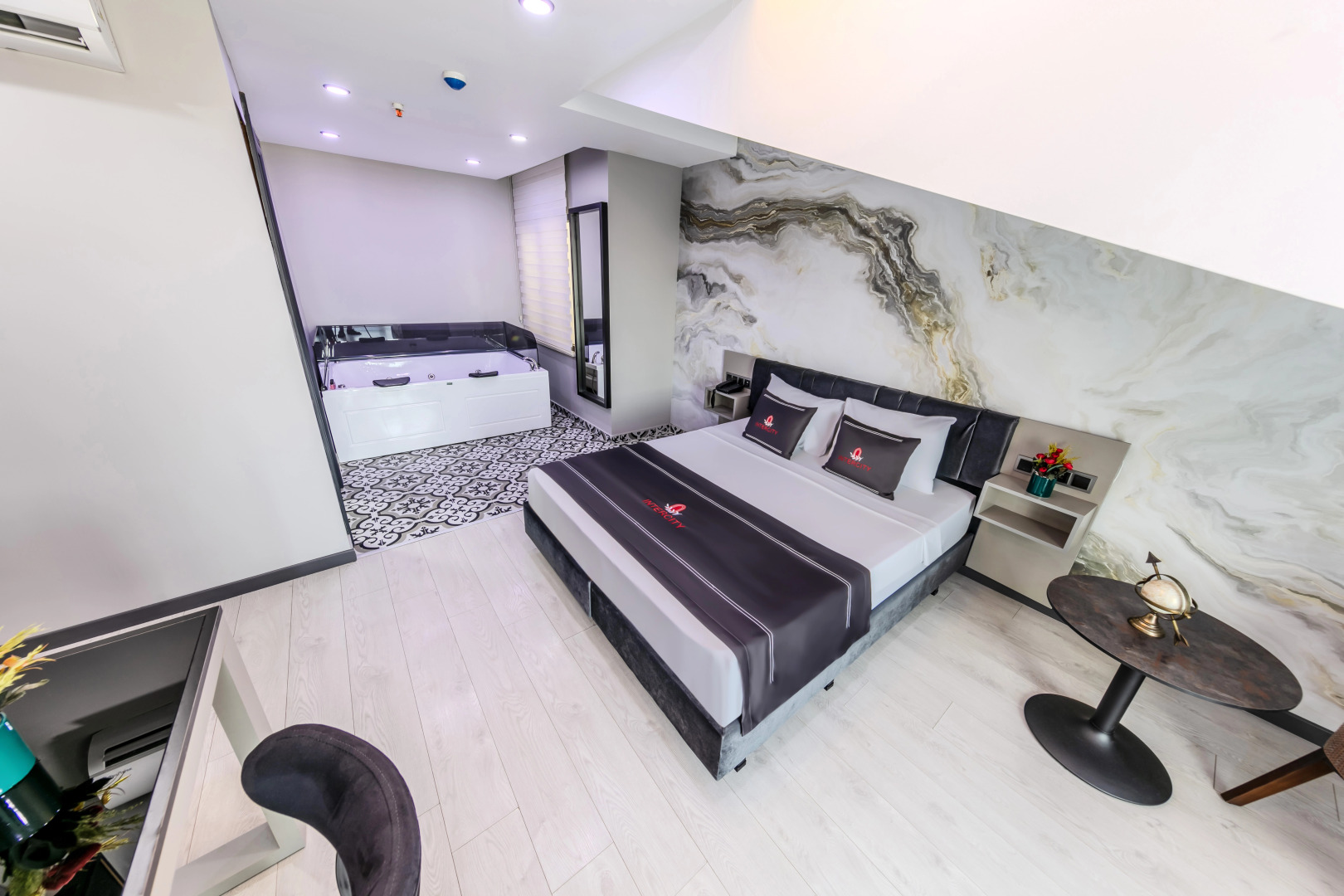 Intercity Airport Hotel