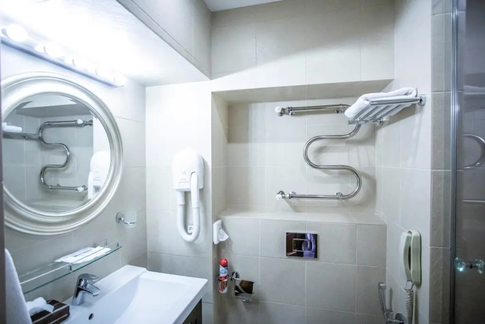 Отель Мартин