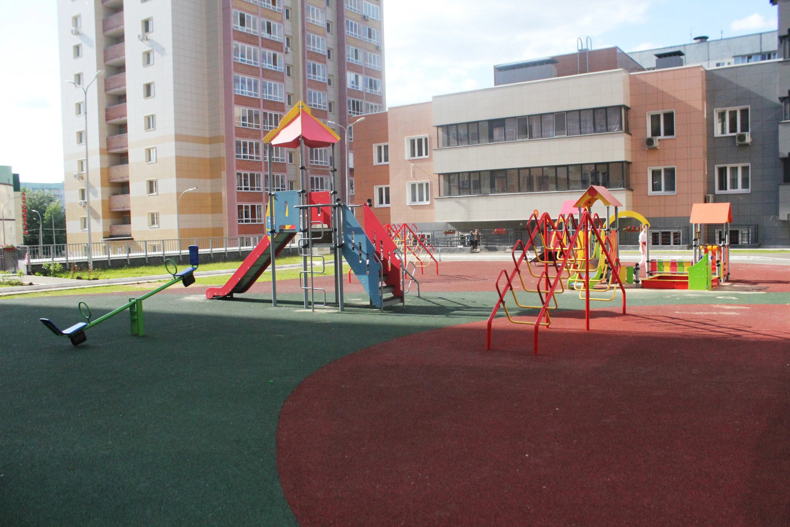 Апартаменты Уютные1 комнатные рядом с Аквапарком и АкБарс Ареной