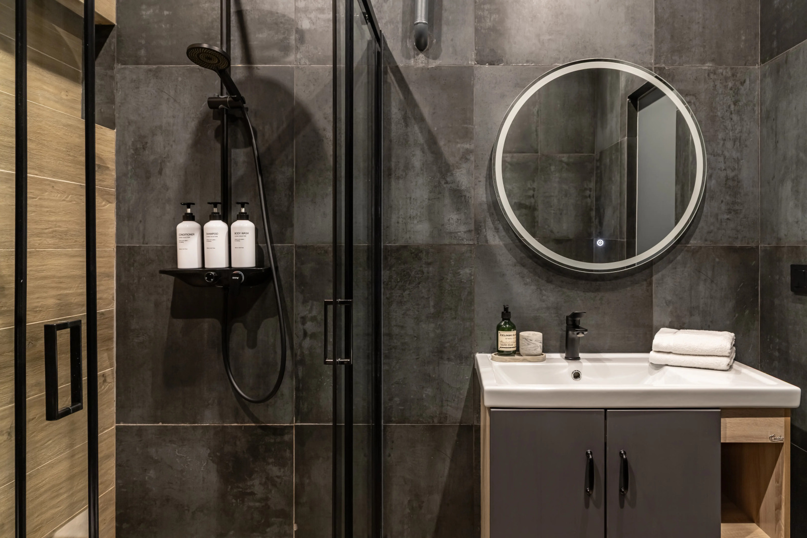 Квартира Moscow Deluxe Apartments Soho Luxury Loft