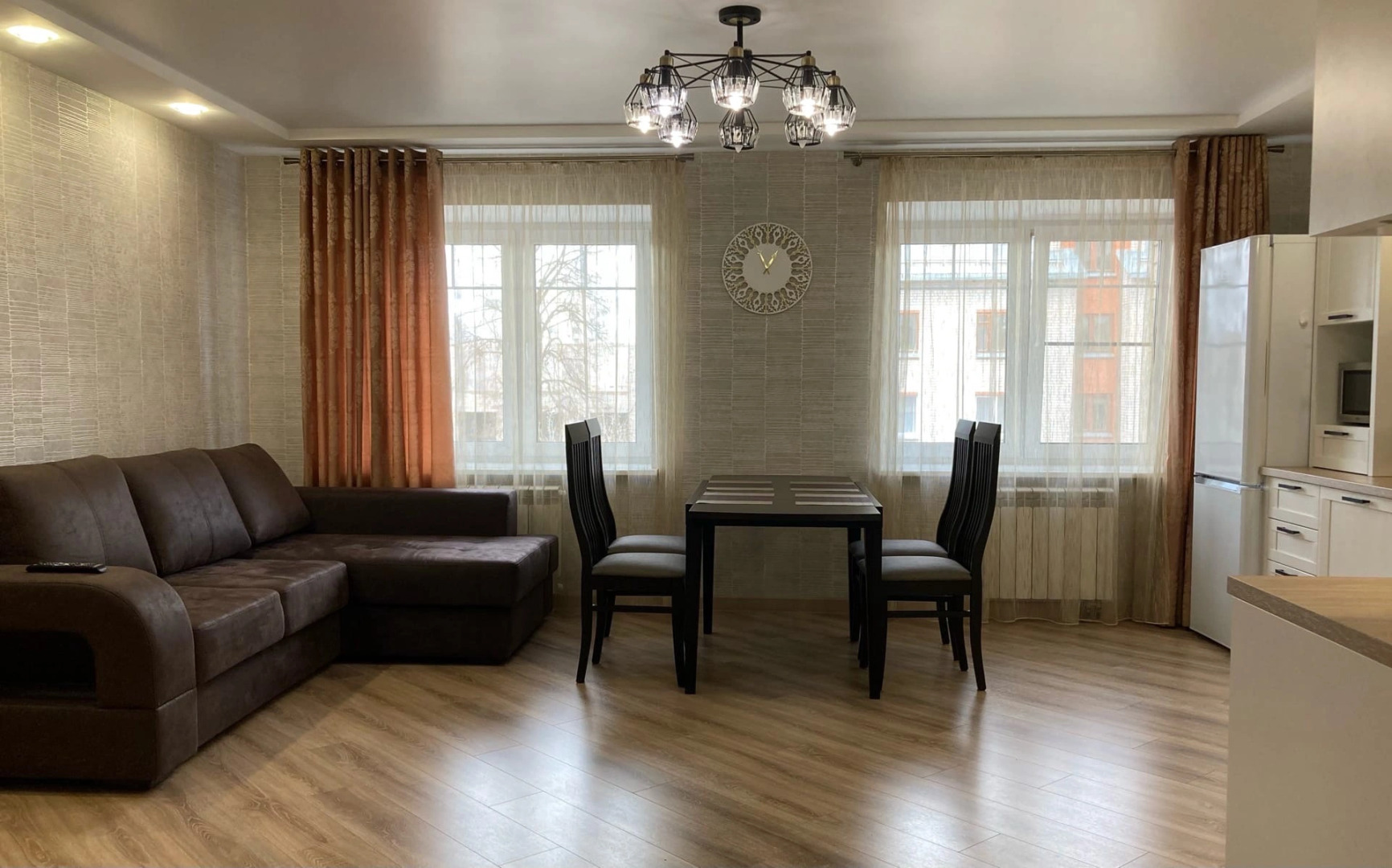 Апартаменты 3-х комнатные на Пролетарской