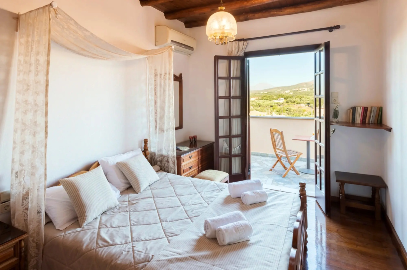 Вилла Freelance Holidays