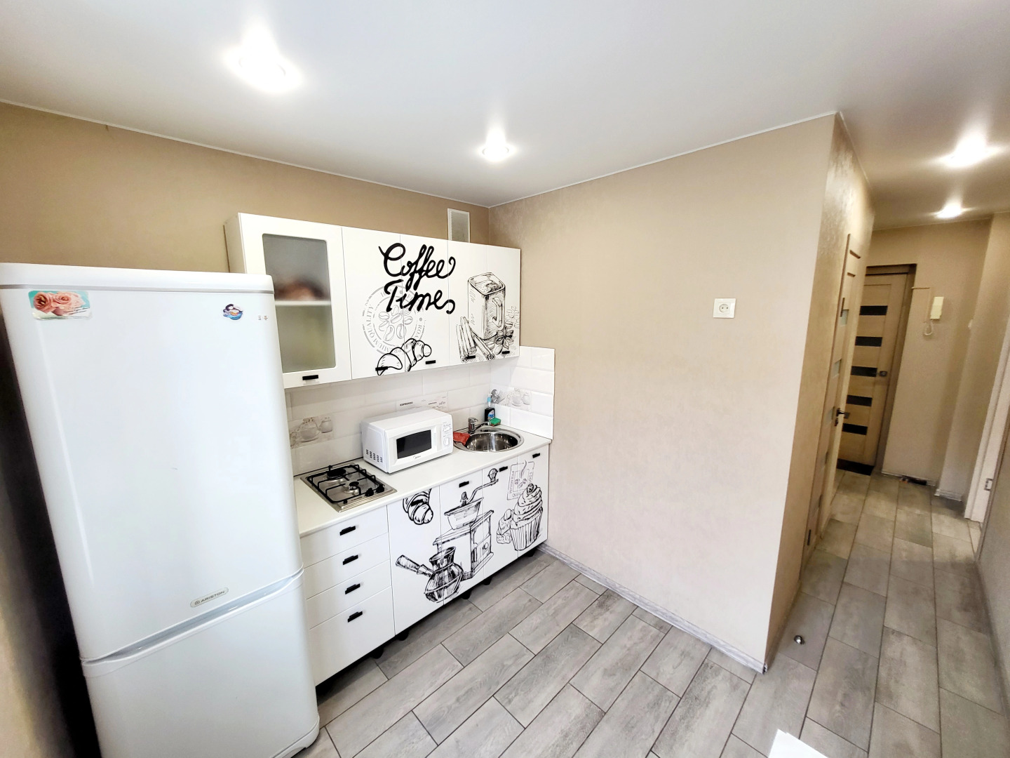 Апартаменты Б. Октябрьская 120