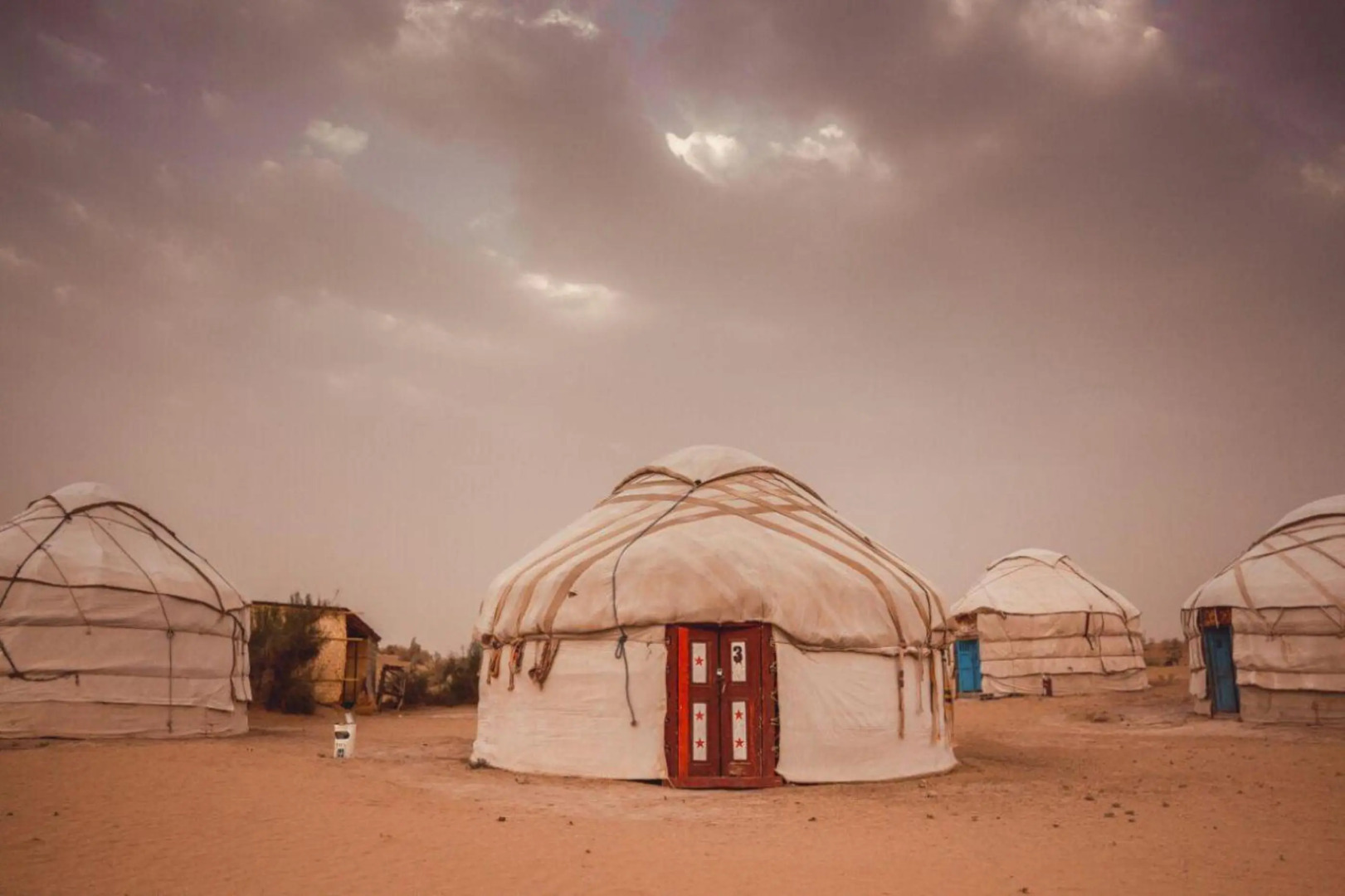 Кемпинг Yurt Camp Aidar