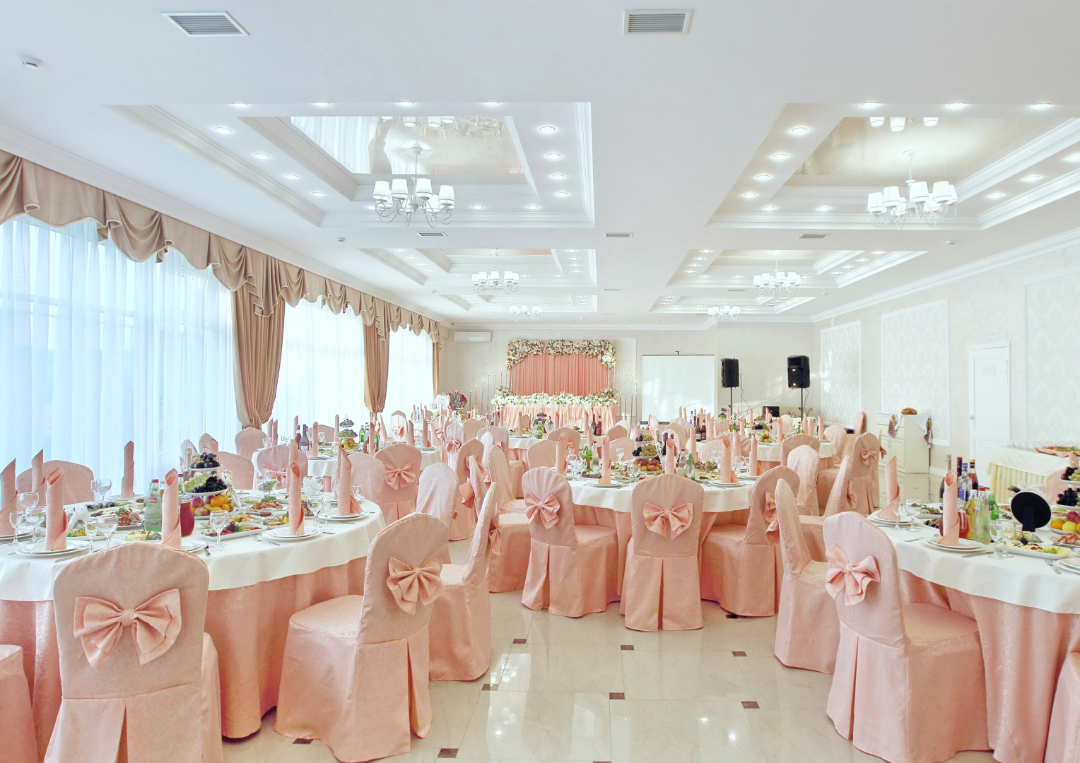 Отель Мезонин