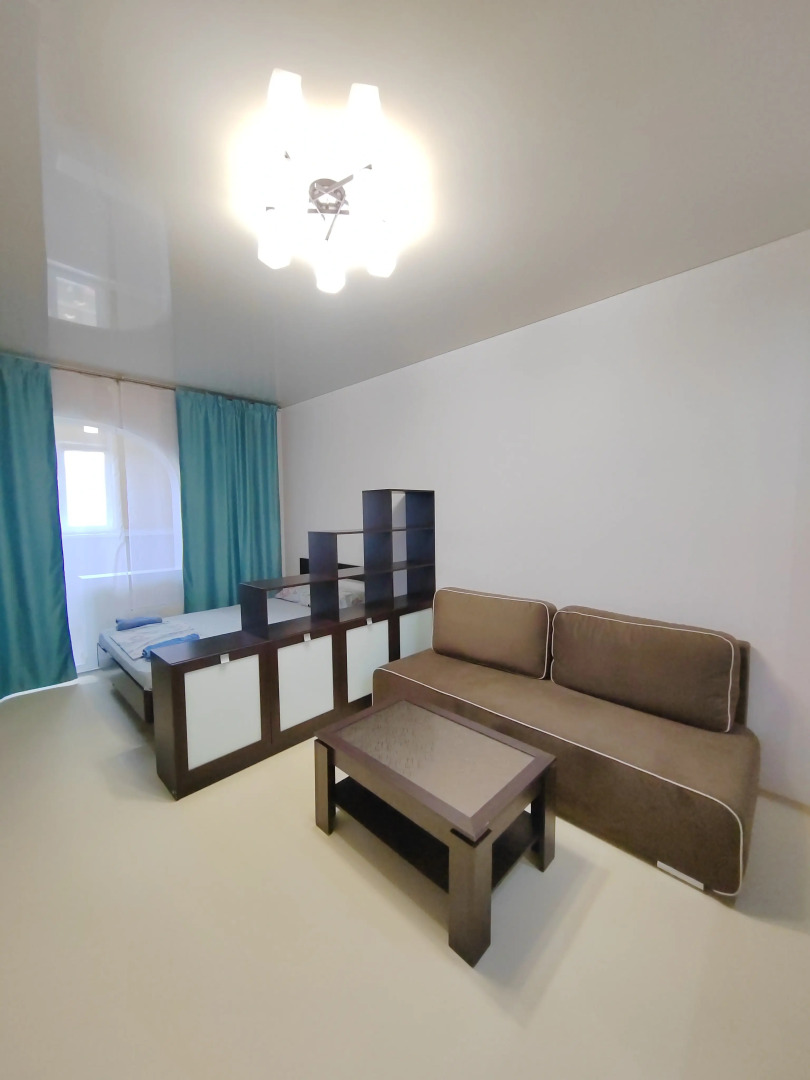 Квартира Семейная студия в Сургуте