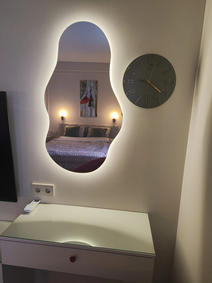 Квартира рядом с метро и жд вокзалом и прекрасным видом на город