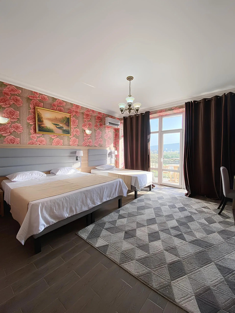 Отель Океан