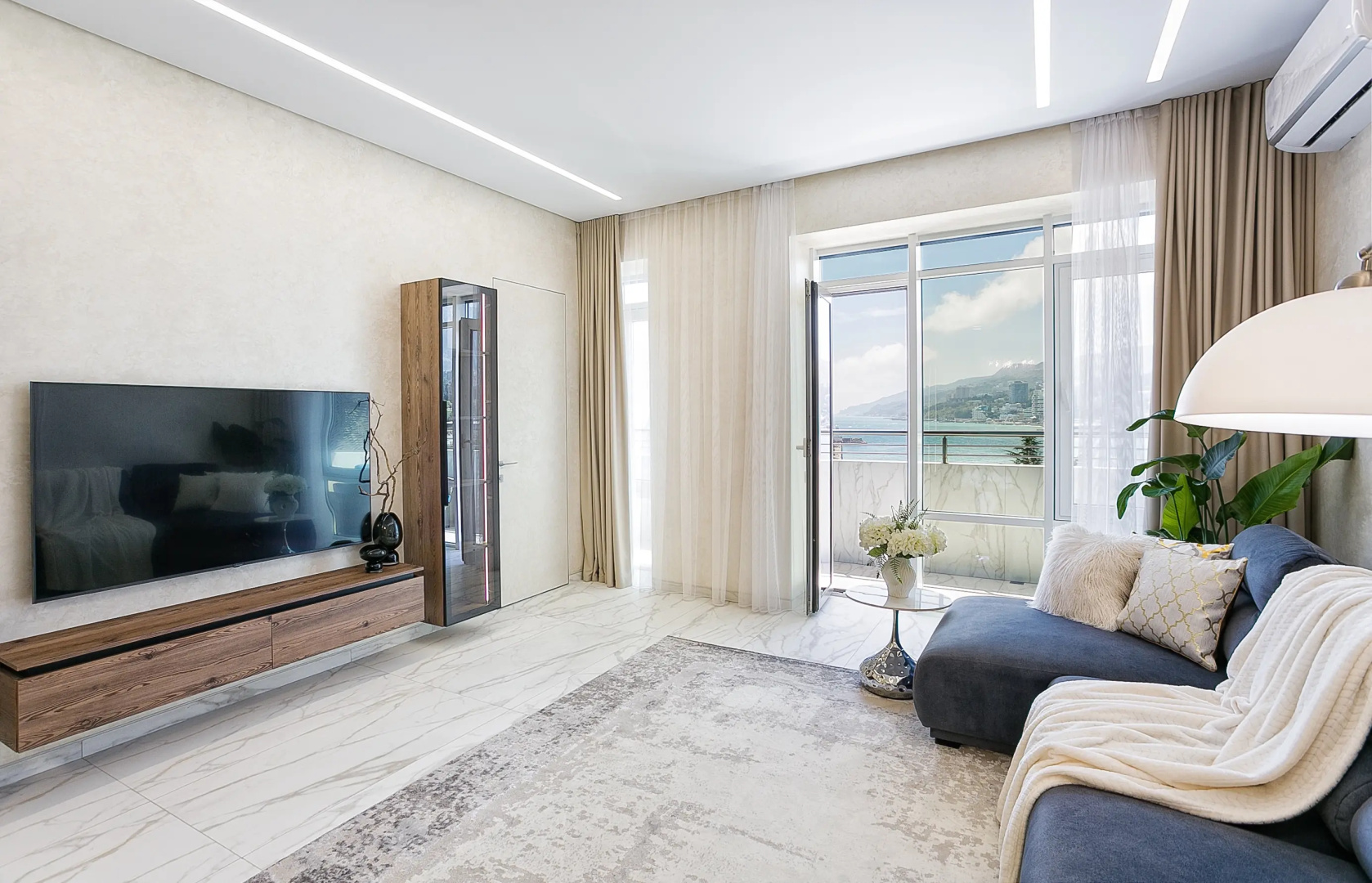 Апартаменты Yalta Plaza