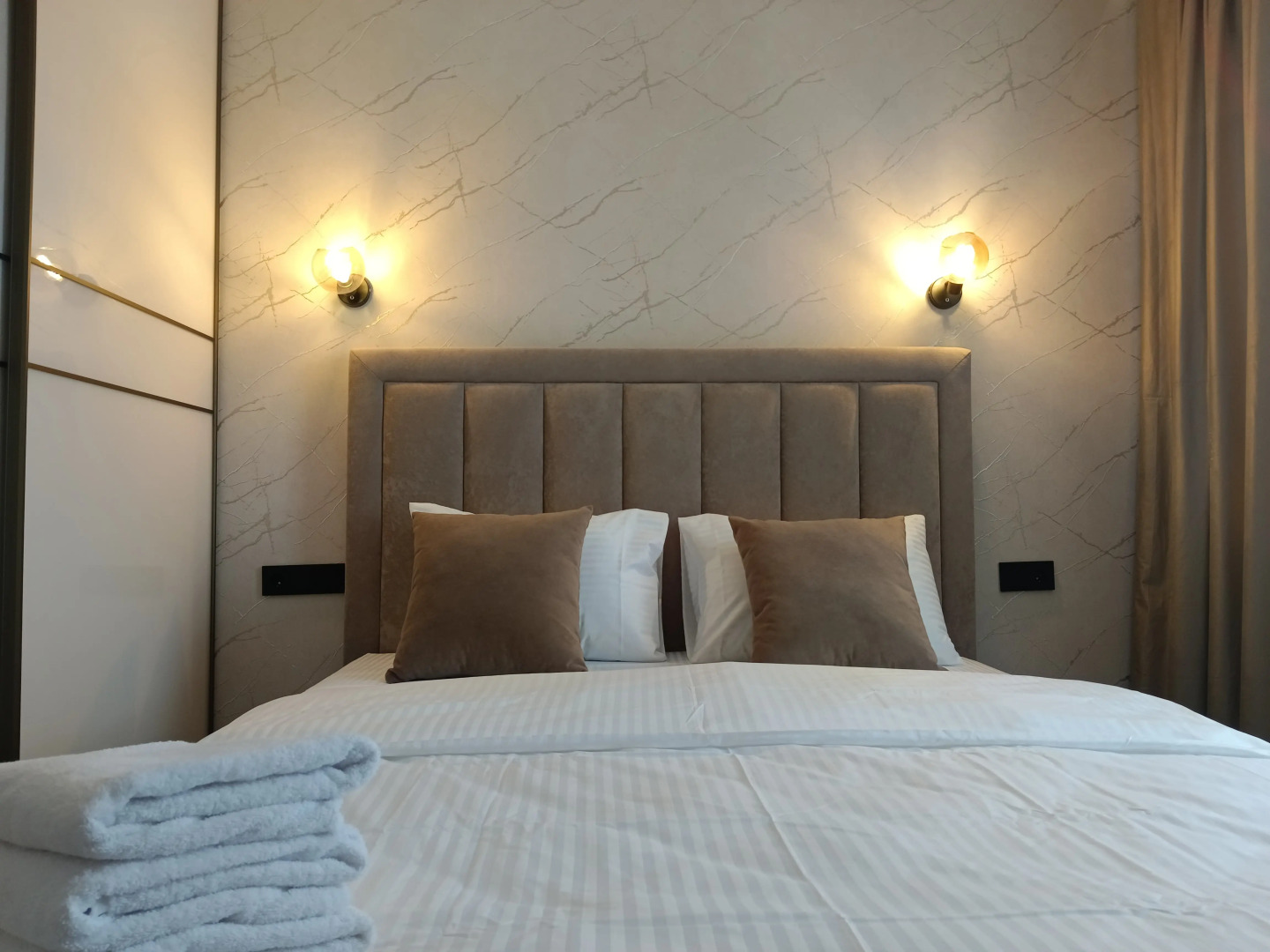 Апартаменты двухкомнатные КЛАССА ЛЮКС в центре Ижевска