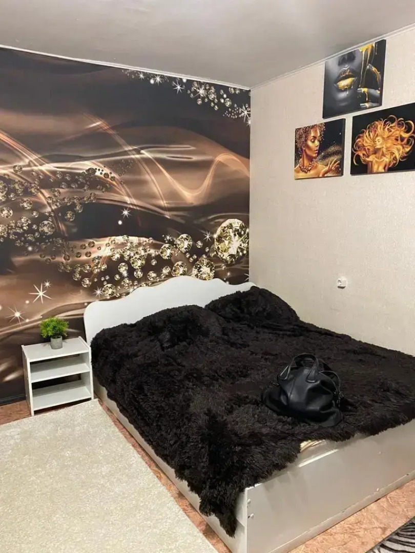 Квартира Большевиков 30