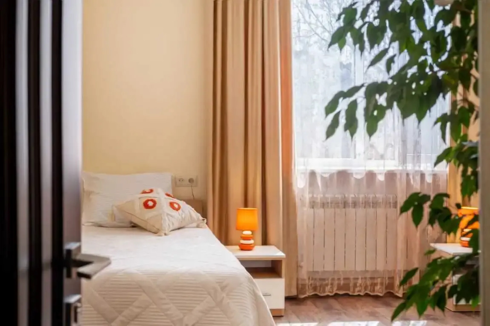 Квартира c Двумя Раздельными Спальнями и Балконом от Piligrim KMV