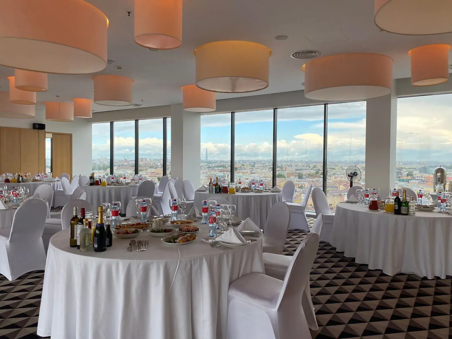 AZIMUT Сити Отель Санкт-Петербург