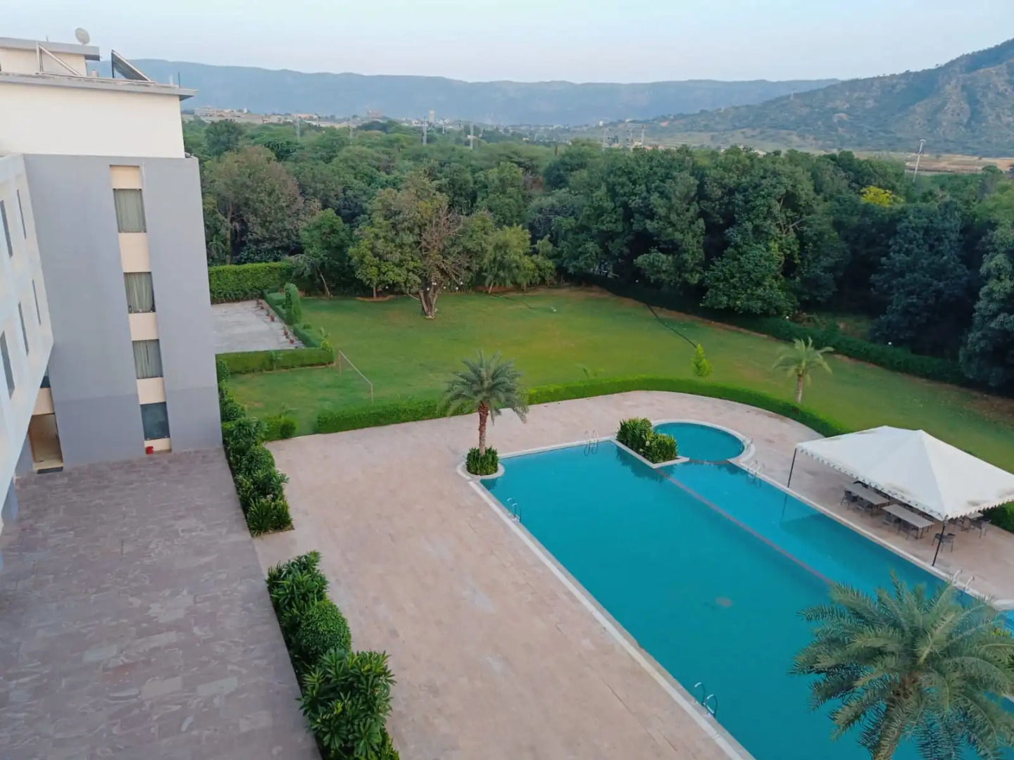 Отель Savitri Resorts Pushkar