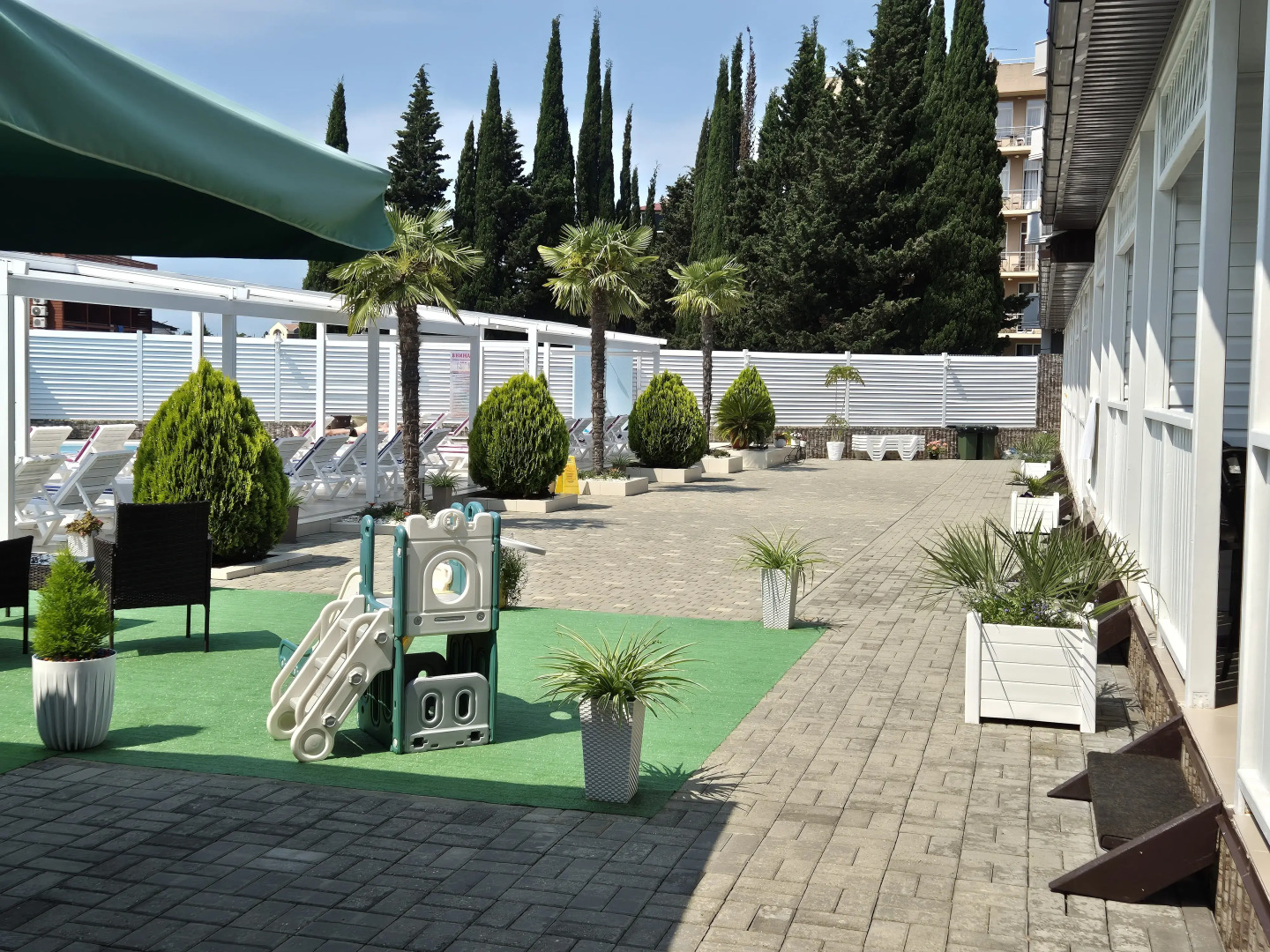 Эмигрант Гостевой Дом