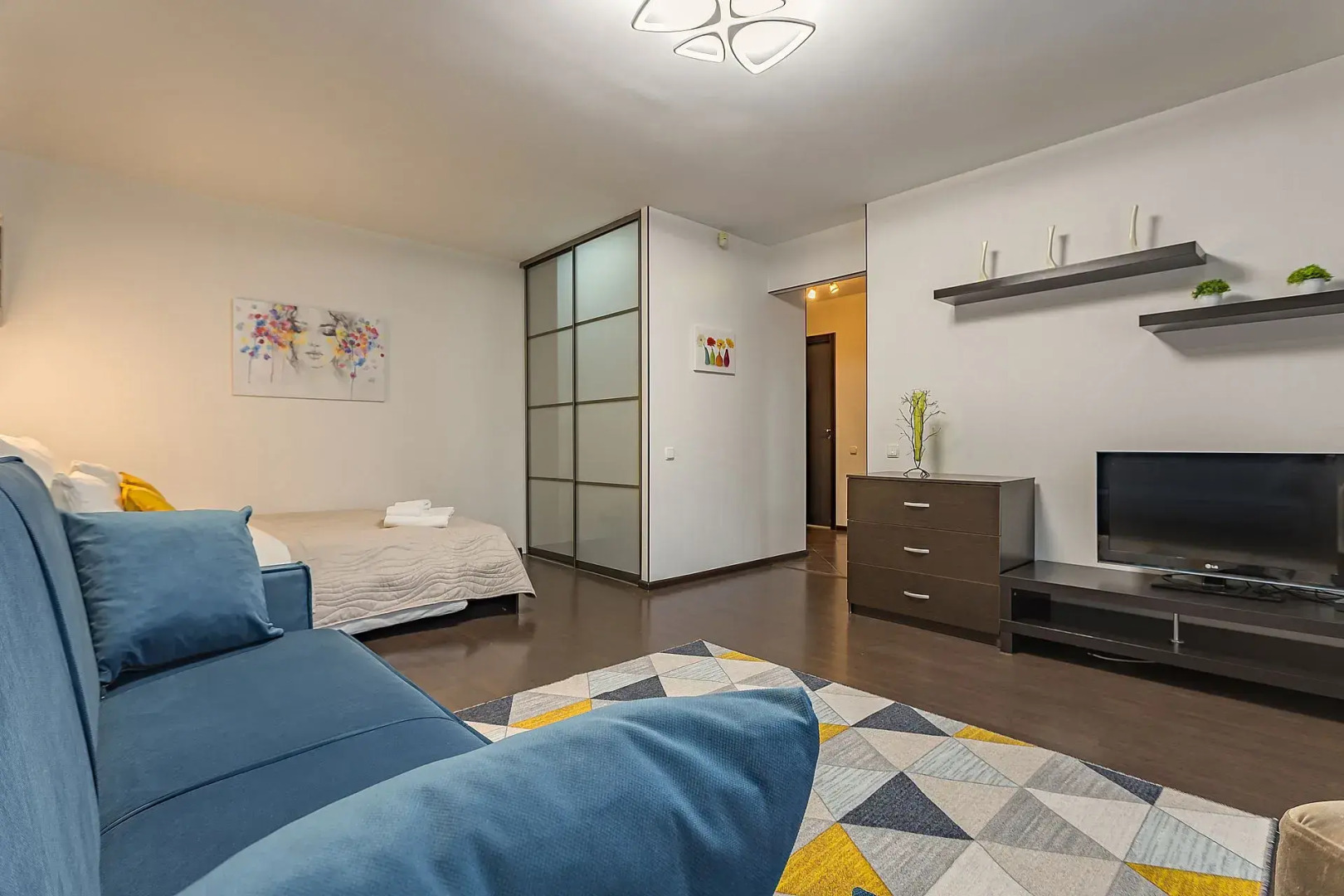 Квартира Просторная с Новым Ремонтом в Центре