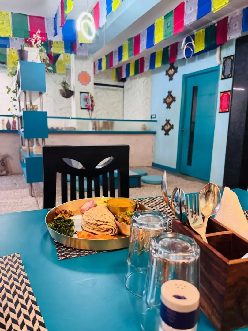 Отель Blue Moon Residency Hotel & Restaurant