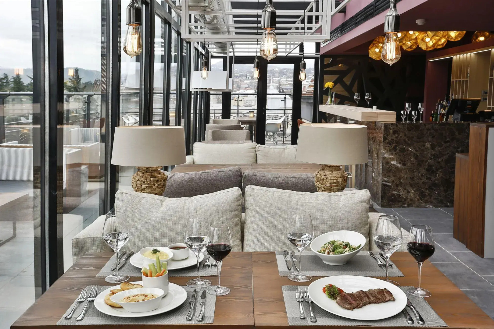 Отель Best Western Kutaisi