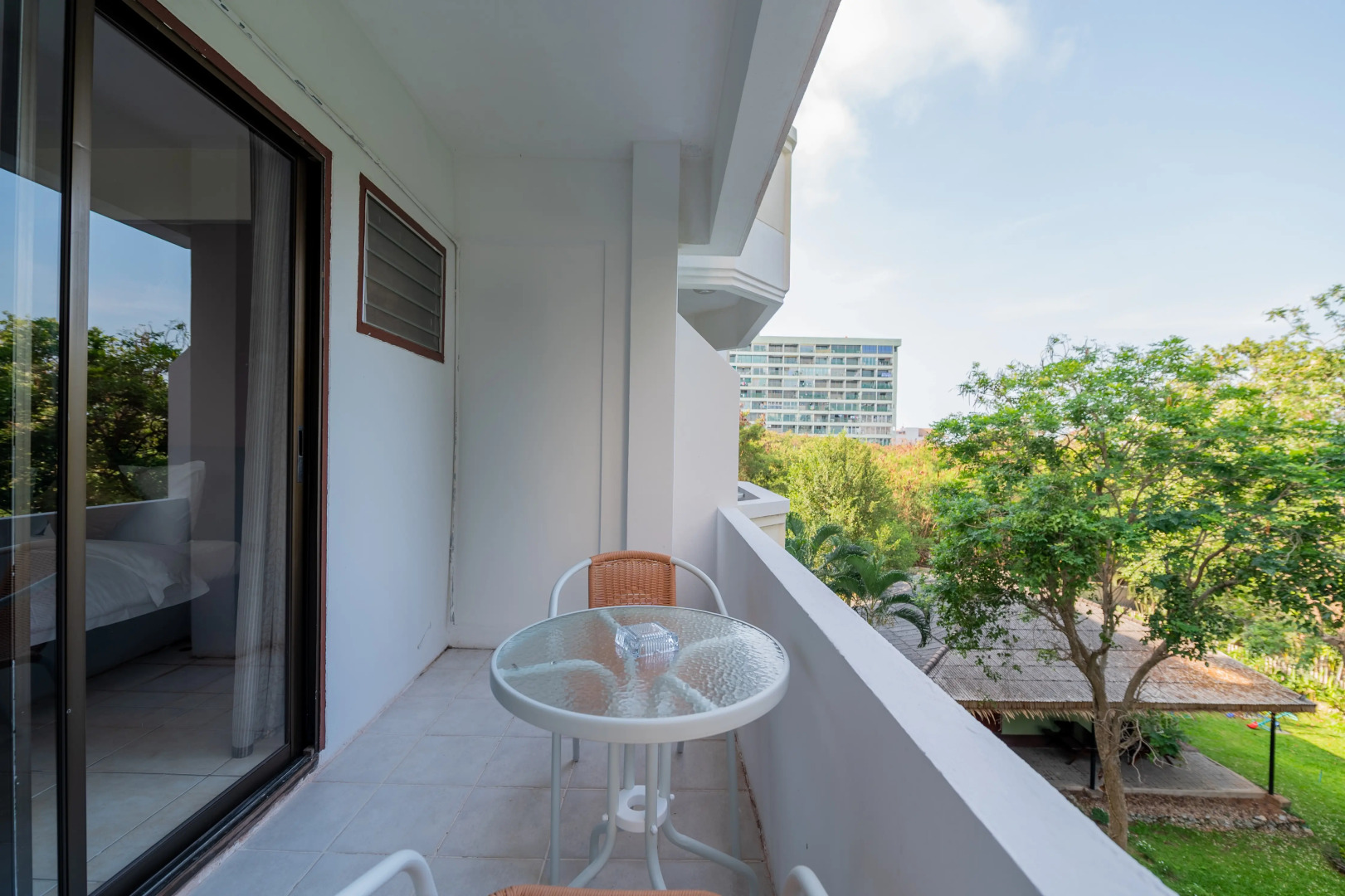 Отель Hillside Resort Pattaya