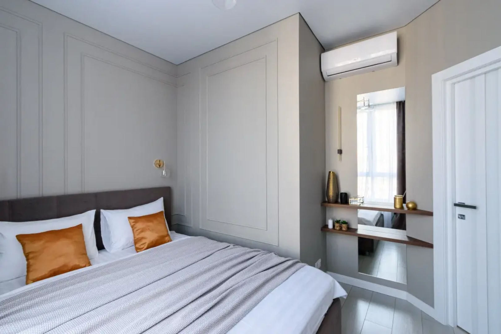 Апартаменты SochiHome Депутатская 3