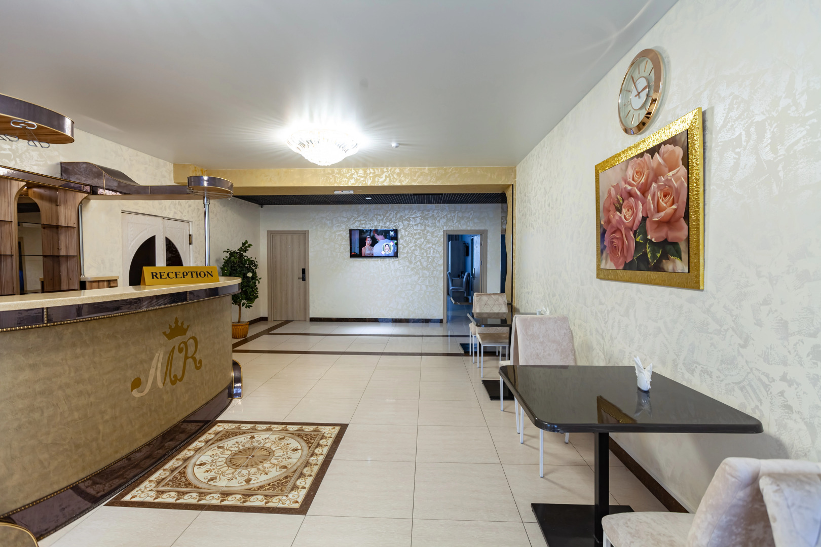 Мини-Отель Maxx Royal