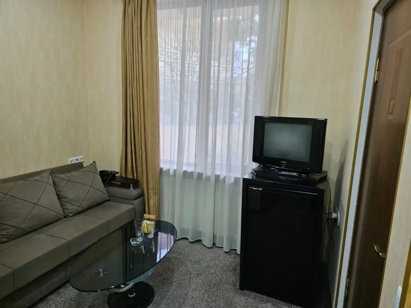 Отель Данисимо