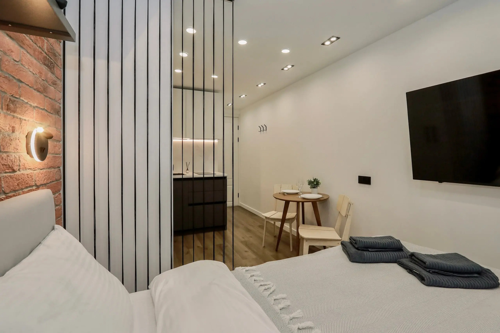 Квартира Privi House на Холмогорова 113