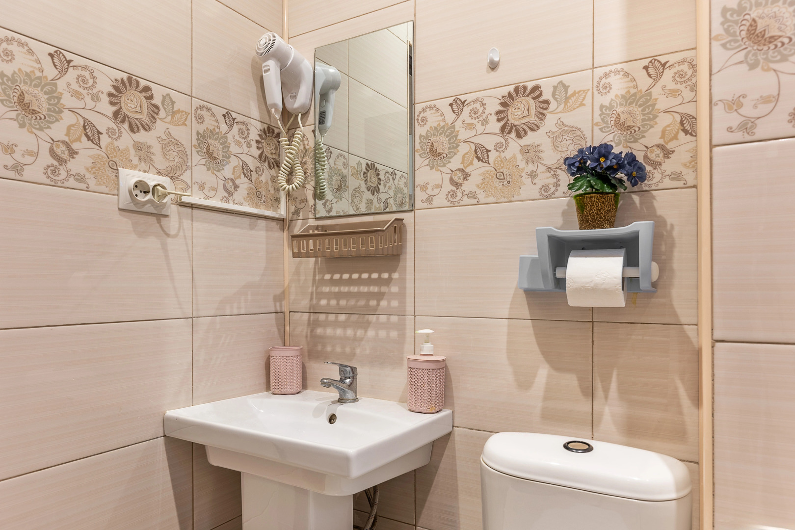 Квартира Около Рыбной Деревни и Южного Парка с Удобным Матрасом