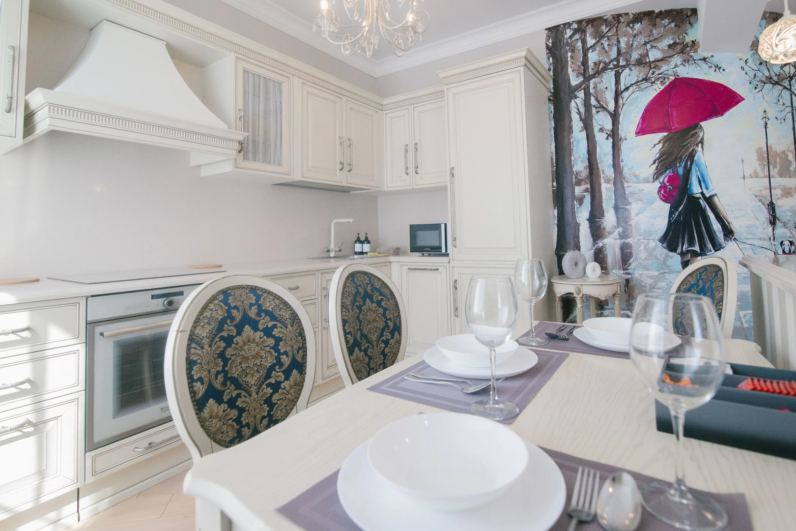 Квартира Большая трехкомнатная квартира с видом на Храм