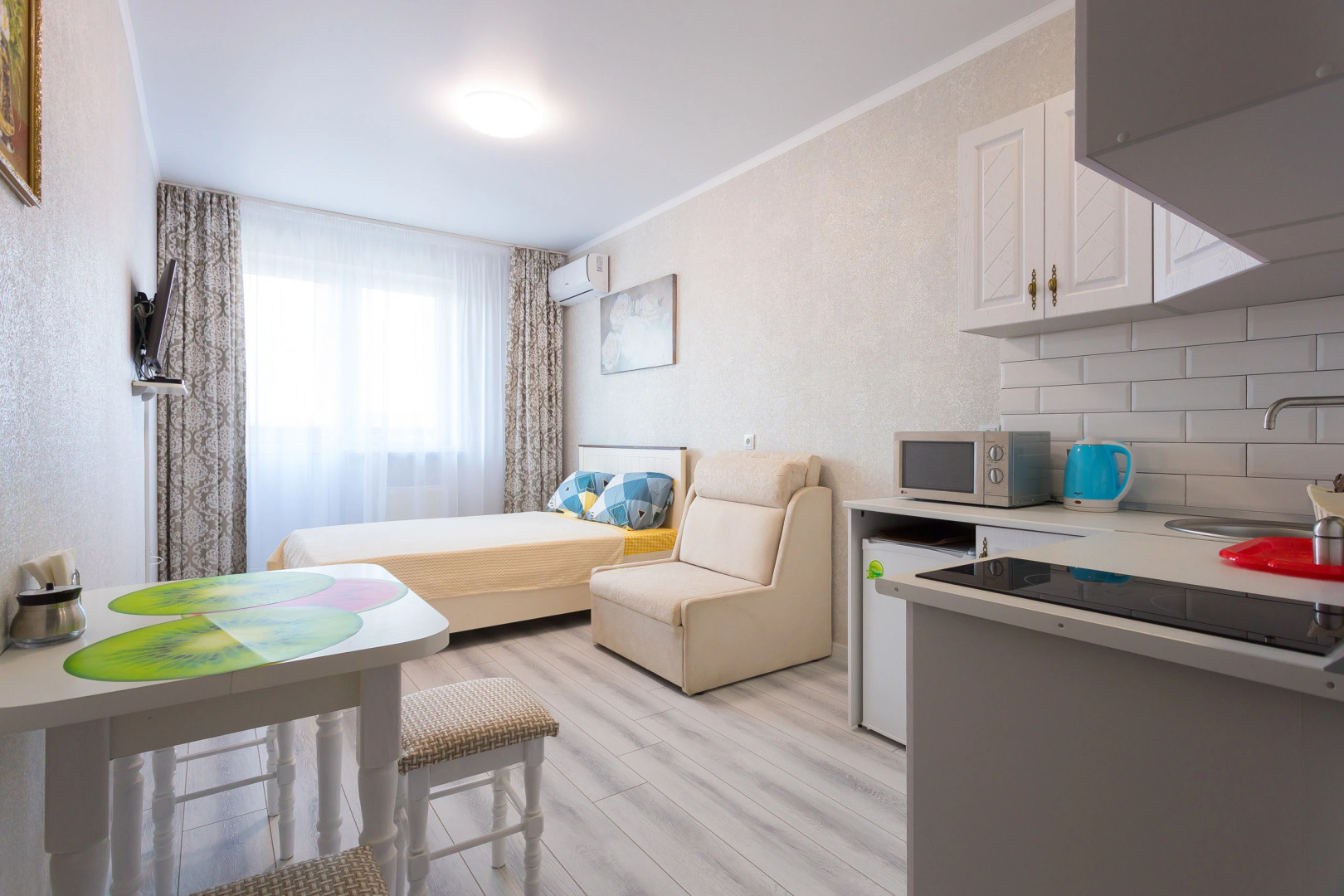 Апартаменты на Командорской