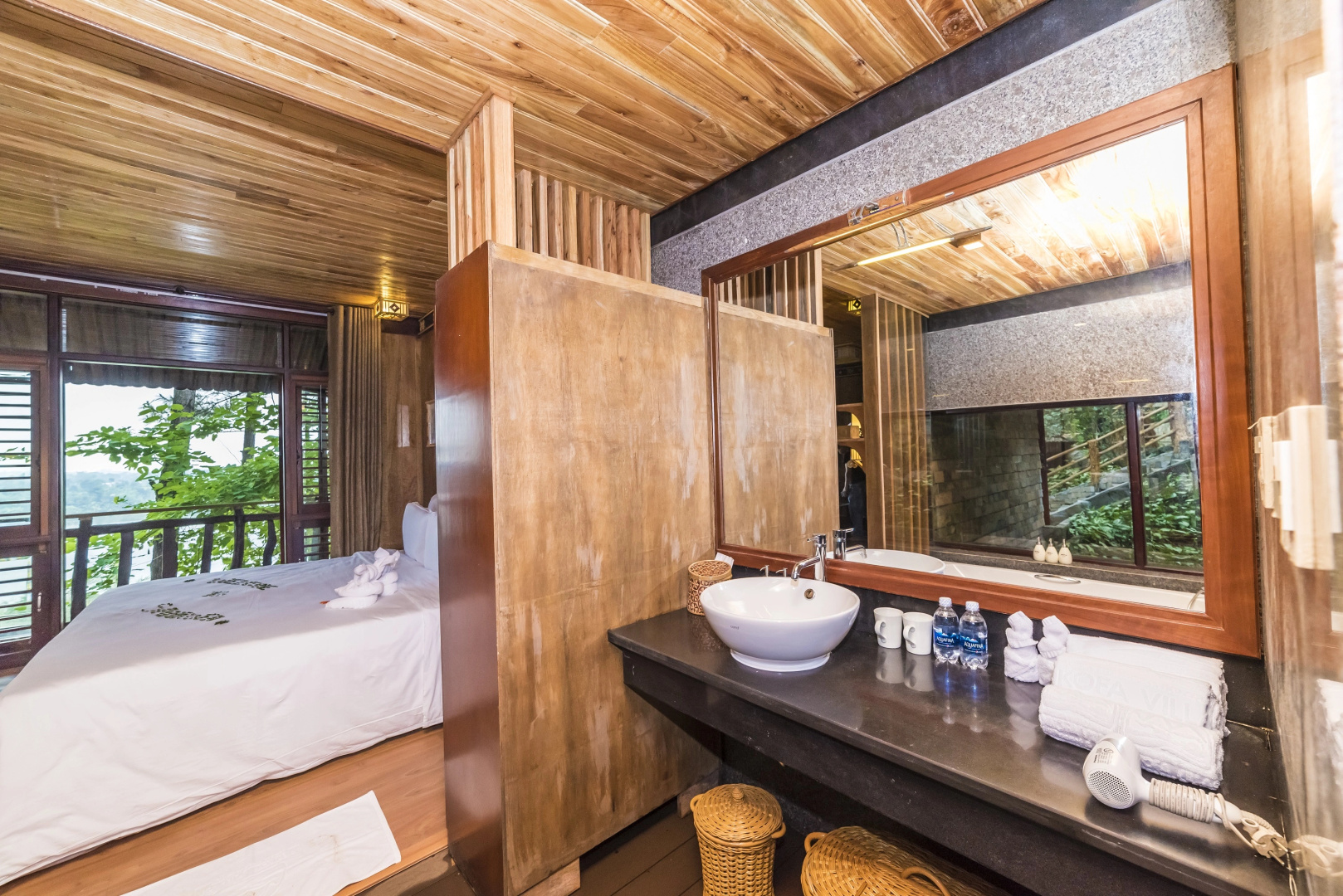 Отель Sankofa Village Hill Resort and Spa