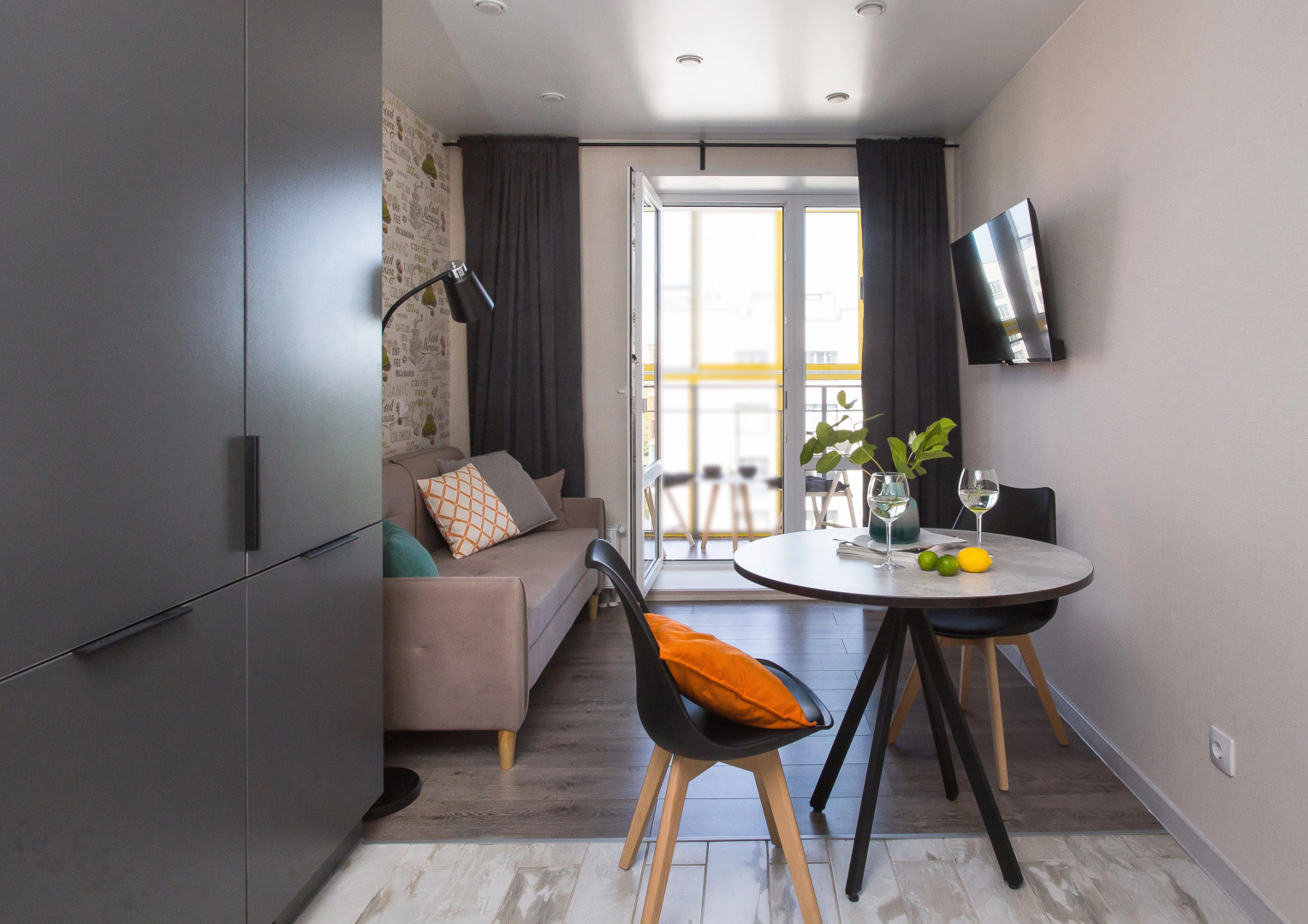 Квартира в современном районе Великого Новгорода